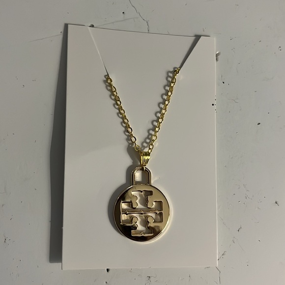 Tory Burch Charm - Picture 2 of 13